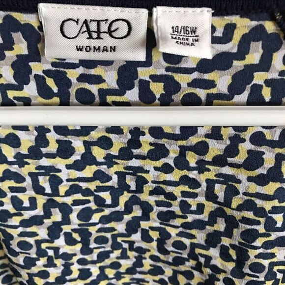 CATO Women’s SZ 14/16 navy blue open front cardigan sweater back is a print - Picture 3 of 4